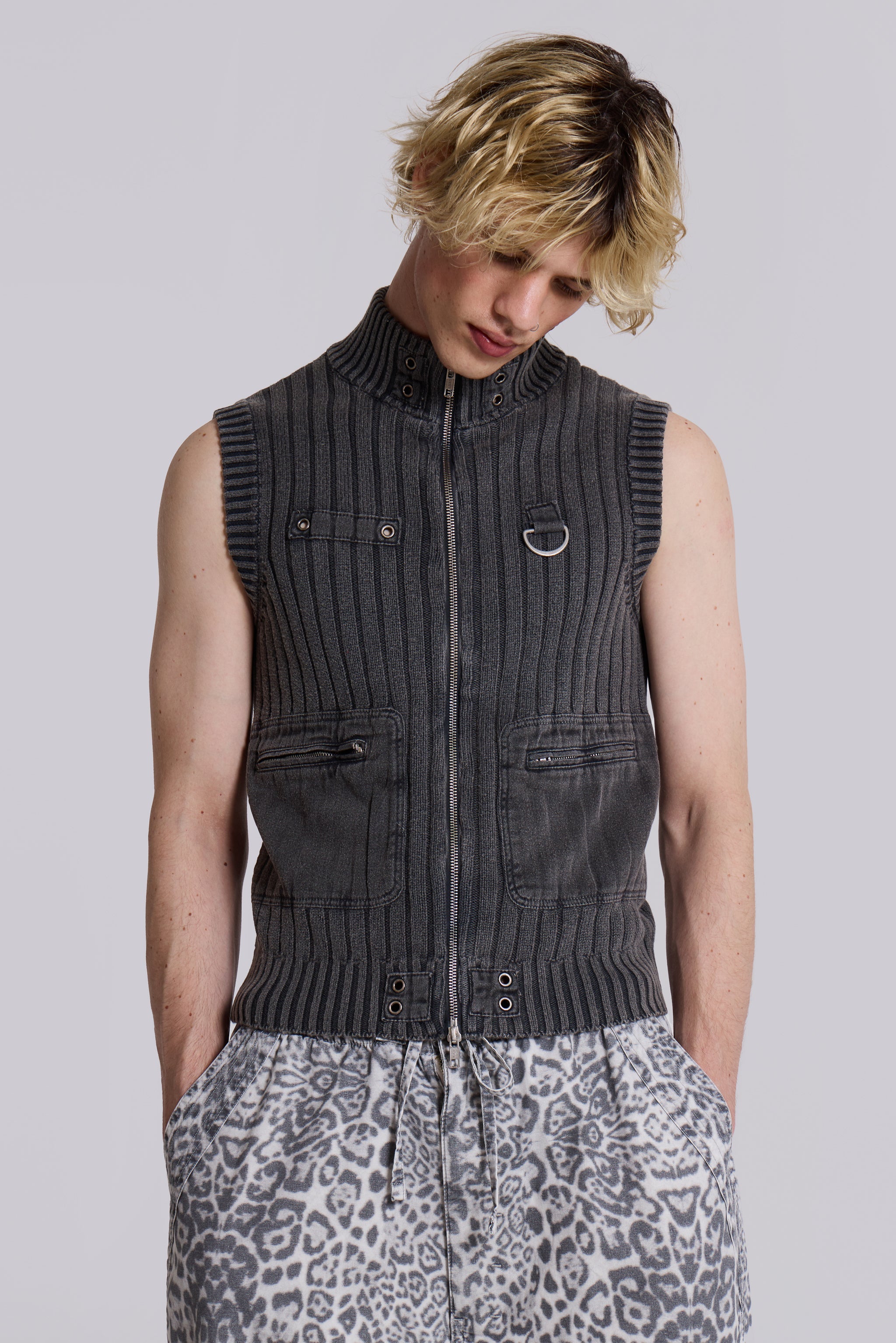 Machina Knit Vest