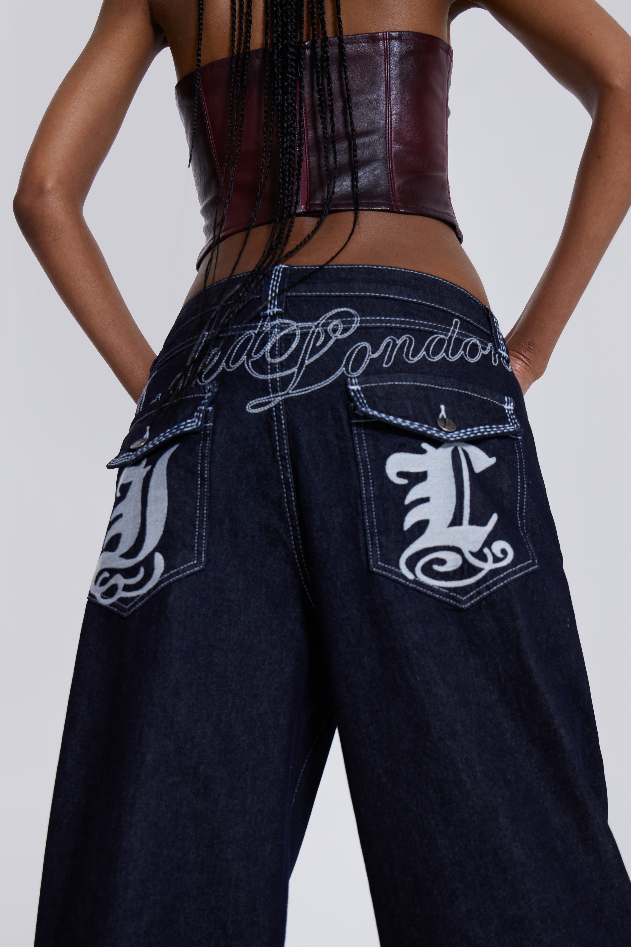 Sonic Embroidered Baggy Jeans