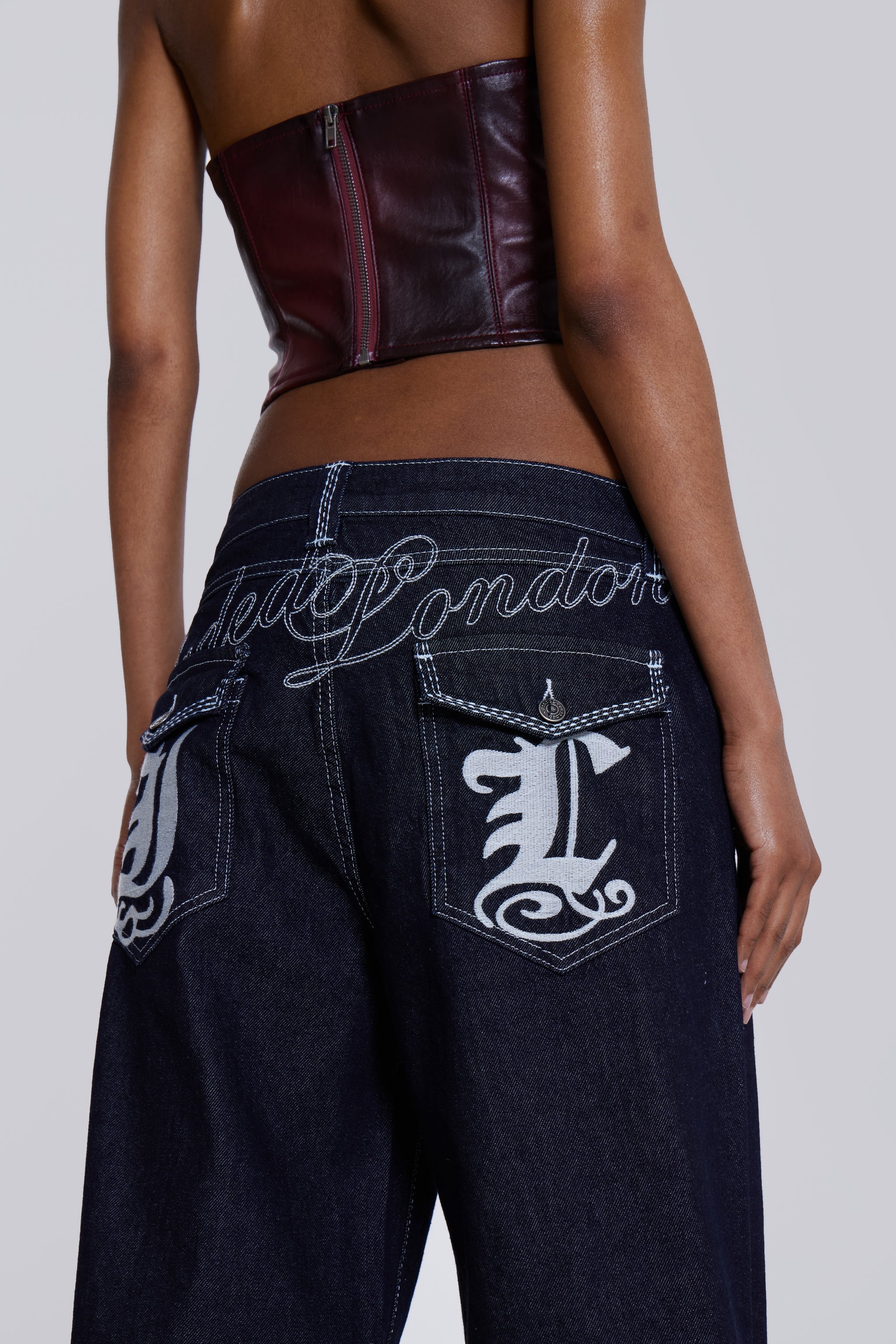 Sonic Embroidered Baggy Jeans