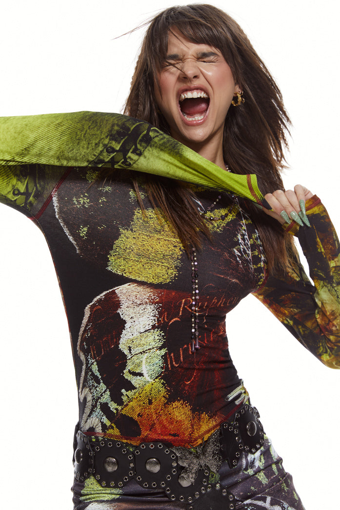 Mixed butterfly print long sleeve t-shirt in jersey fabric.